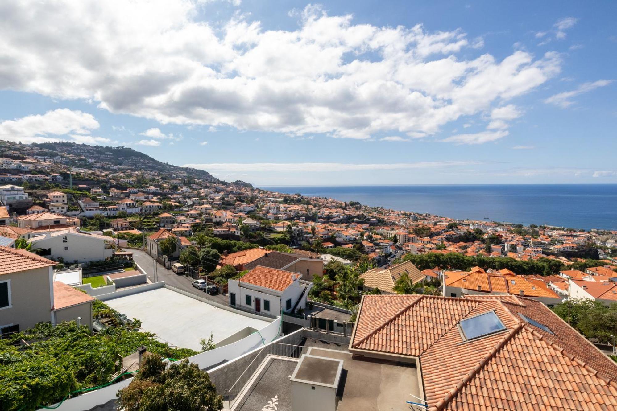 Atlantico Azul Apartment Funchal  Exterior photo